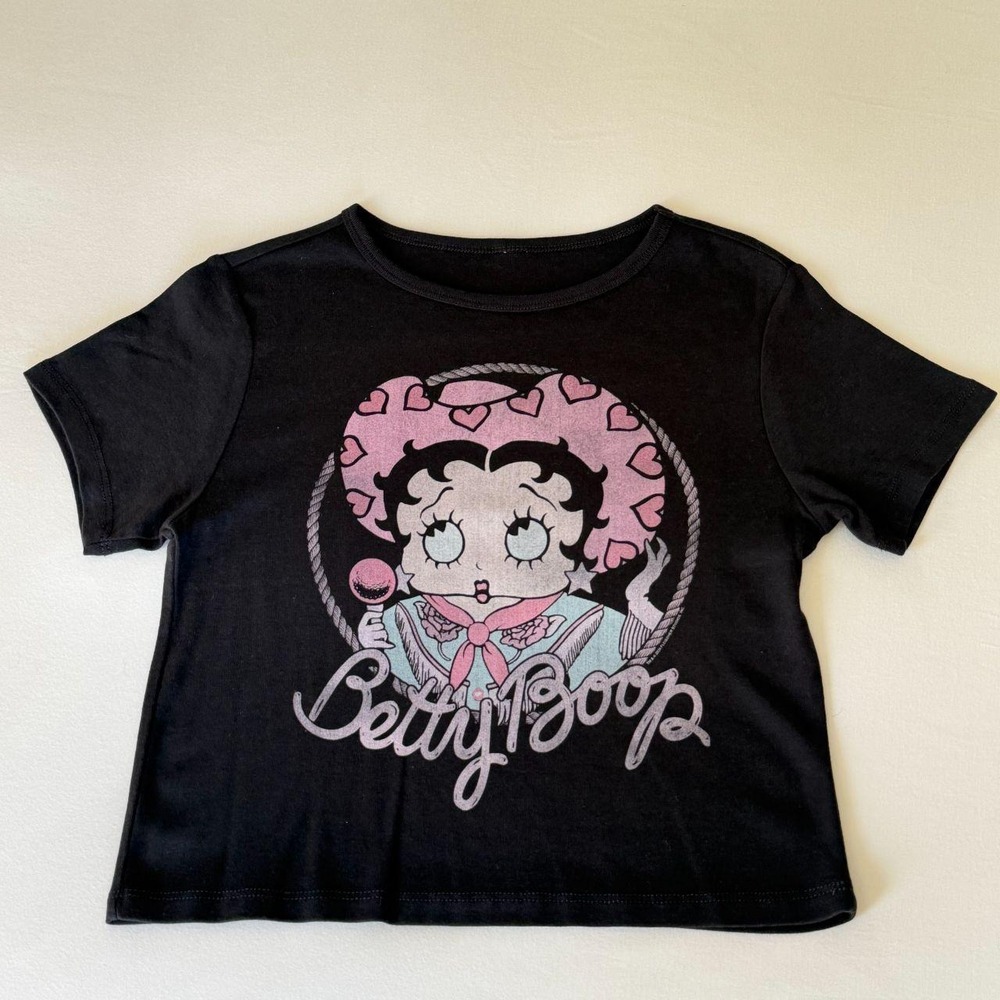 Betty Boop Cowgirl Heart Rope Graphic Baby Tee Black Pink Y2K Style Cropped Top